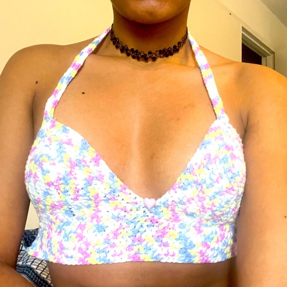 Crochet crop top - Picture 3 of 12